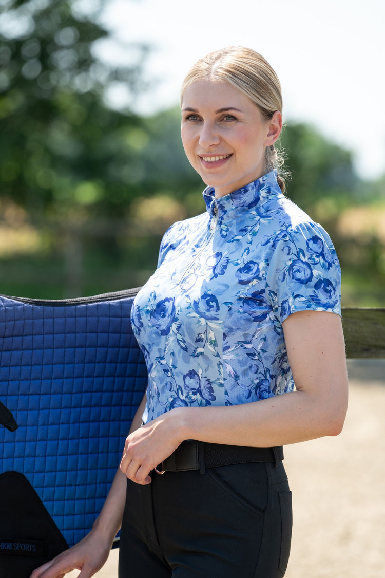 Breathable summer training shirt for horse riding