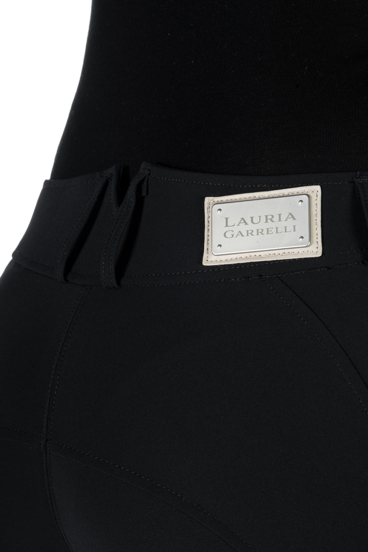 Lauria Garrelli clothing