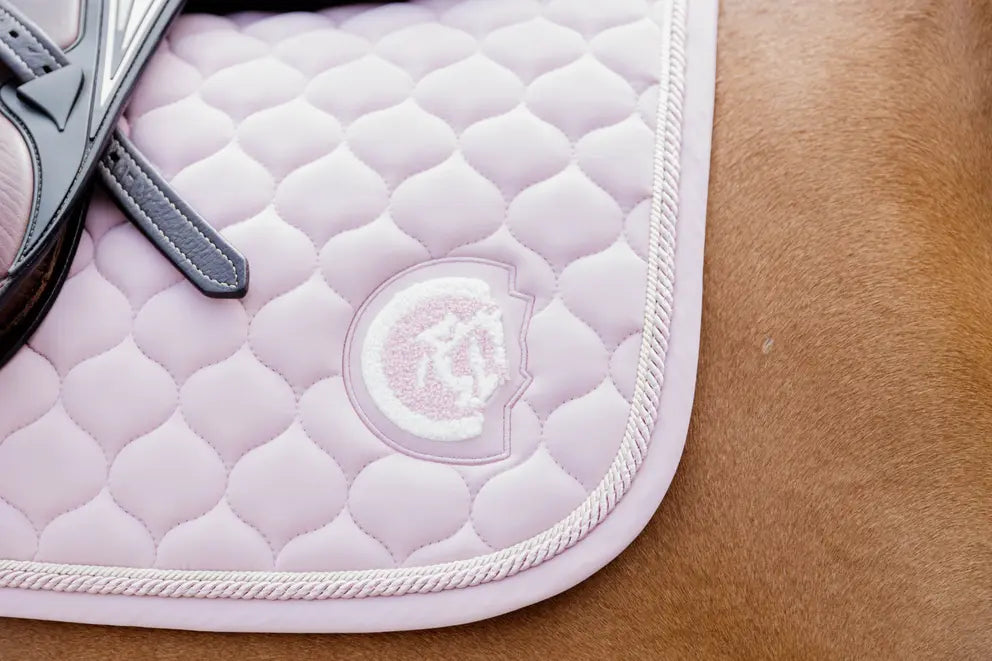 Onion quilt saddle pad