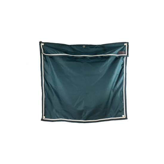 short stable curtain