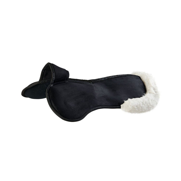 Adjustable saddle pad with sheepskin