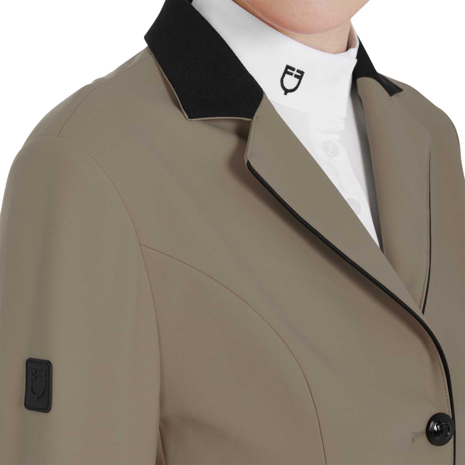 Leichte Turnierjacke Damen