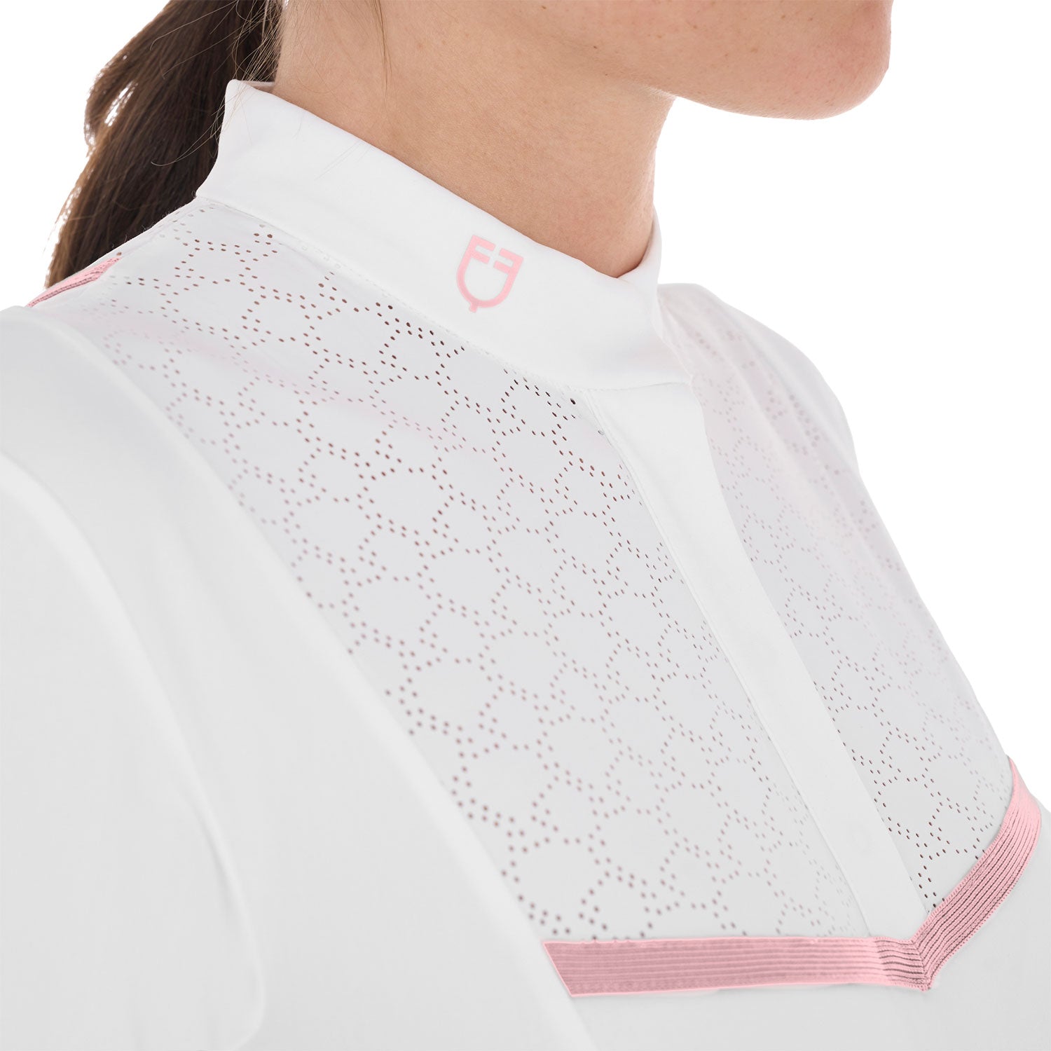 Ladies show shirt with pink details