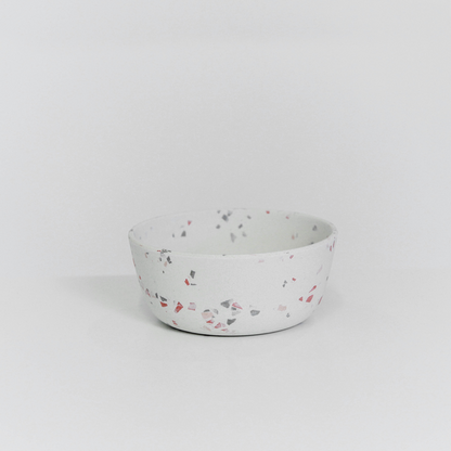 Bamboo dog bowl in white